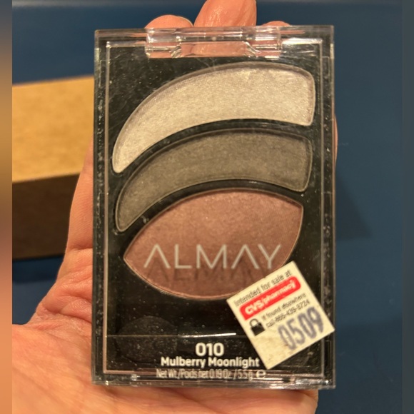 NWT ALMAY EYESHADOW TRIO - Picture 2 of 5